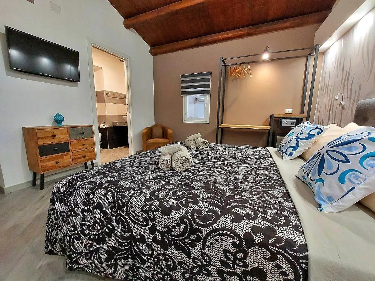 צ'פאלו Bed And Breakfast L&P